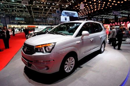 Korando Turismo 2